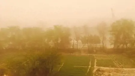 تضرر المئات من الأشخاص إثر عاصفة رملية شديدة في إيران  تضرر المئات من الأشخاص إثر عاصفة رملية شديدة في إيران