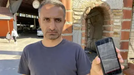 عامل نظافة تركي يتصدر عناوين الصحف لهذا السبب عامل نظافة تركي يتصدر عناوين الصحف لهذا السبب