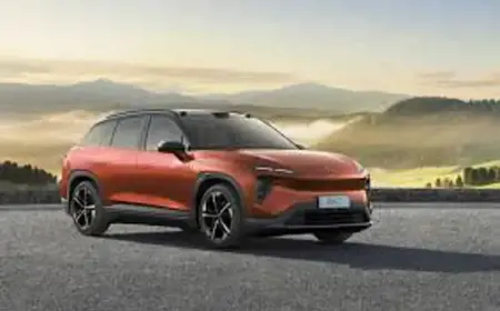 الاتحاد الأوروبي يعلن رفع الرسوم على السيارات الصينية حتى 45 بالمئة الاتحاد الأوروبي يعلن رفع الرسوم على السيارات الصينية حتى 45 بالمئة