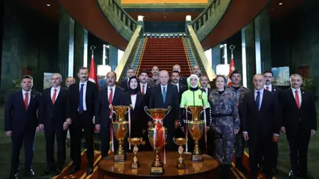 حفل استقبال خاص للرئيس أردوغان في المجمع الرئاسي