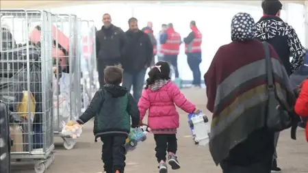 عودة السوريين إلى بلادهم عودة السوريين إلى بلادهم