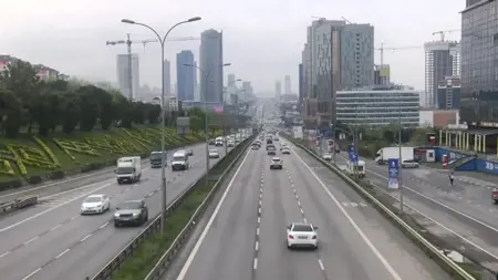 طرق إسطنبول خالية قبل عطلة عيد الفطر طرق إسطنبول خالية قبل عطلة عيد الفطر