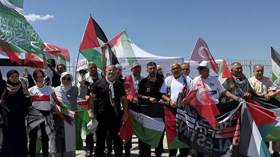 قافلة فلسطين تصل تركيا قادمةً من سربرنيتسا.. هدفها منع تحوّل الضفة إلى «غزة أخرى»