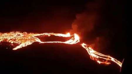 رفع حالة الطوارئ خوفًا من انفجار بركان كبير في أيسلندا رفع حالة الطوارئ خوفًا من انفجار بركان كبير في أيسلندا