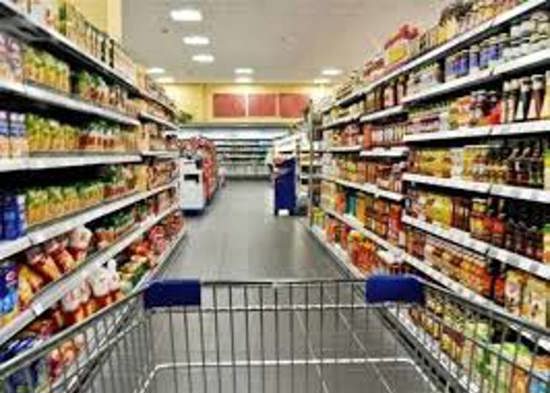 الأتراك يتوجهون للتسوّق في اليونان بعد ارتفاع الأسعار