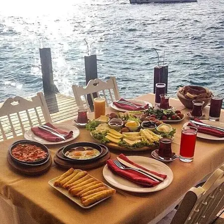 اكتشف أفضل المطاعم العربية في إسطنبول