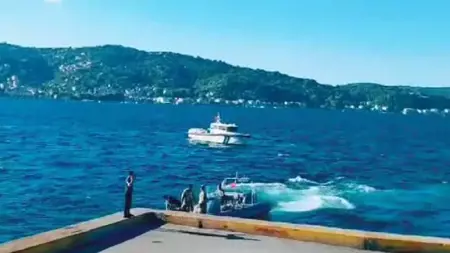 استخراج لغم عثر عليه في مضيق البوسفور استخراج لغم عثر عليه في مضيق البوسفور