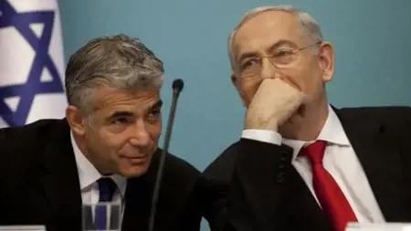 المعارضة الإسرائيلية تدعو لإجراء انتخابات أثناء الحرب "لعزل نتنياهو" المعارضة الإسرائيلية تدعو لإجراء انتخابات أثناء الحرب "لعزل نتنياهو"