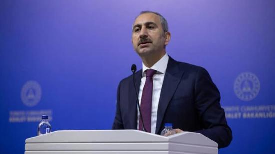 اقتراح قانون في البرلمان التركي لحقوق أسر الشهداء والمحاربين: ضمان دخل لآباء الشهداء ومعاش لمن لم يُصنَّفوا محاربين