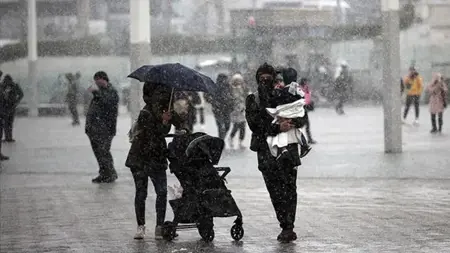 تحذير بـ "اللون الأصفر" من هبوب عواصف قوية في اسطنبول تحذير بـ "اللون الأصفر" من هبوب عواصف قوية في اسطنبول