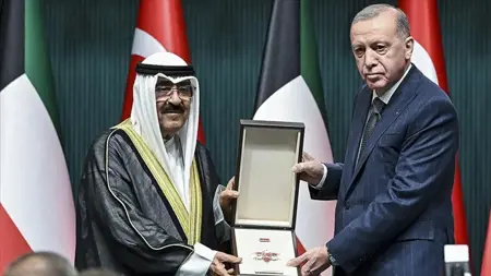 أردوغان وأمير الكويت يوقعان 6 اتفاقيات بين البلدين أردوغان وأمير الكويت يوقعان 6 اتفاقيات بين البلدين