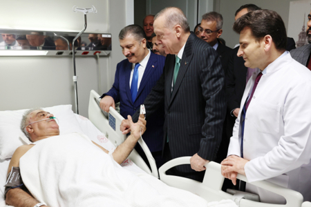 أردوغان يزور بن على يلدريم في المستشفى