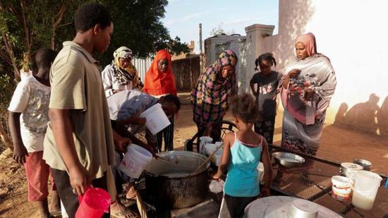 اليونيسف: مقتل أو إصابة أكثر من 300 طفل في حرب السودان الأهلية خلال 6 أشهر