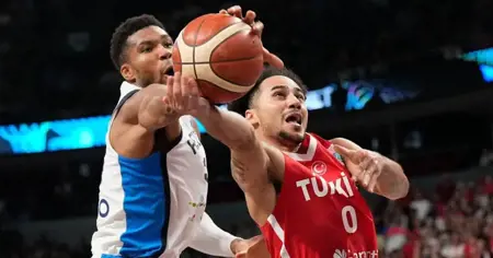 شينغون وأنتيتوكونمبو يتراجعا عن التصريحات المثيرة بعد مواجهة تركيا-اليونان في يورو-باسكت