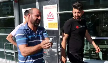 إصابة عدد من الجزارين الأتراك بجروح في أول أيام عيد الأضحى إصابة عدد من الجزارين الأتراك بجروح في أول أيام عيد الأضحى