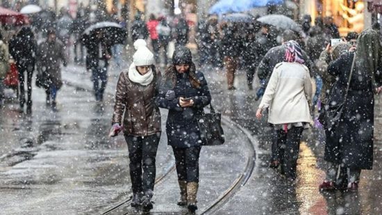 حالة الطقس في تركيا: أمطار غزيرة وثلوج في المرتفعات مع توقعات للضباب الكثيف