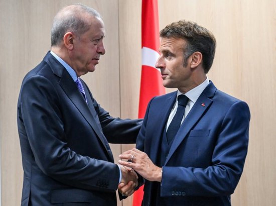 مكالمة ساخنة بين أردوغان وماكرون تكشف استعدادات أنقرة لمفاجآت سياسية مكالمة ساخنة بين أردوغان وماكرون تكشف استعدادات أنقرة لمفاجآت سياسية