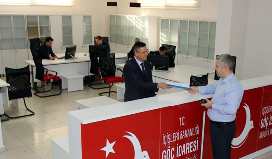 عاجل :  دائرة الهجرة في تركيا تعلن عن مواعيد جديدة لتقديم طلبات الإقامة 