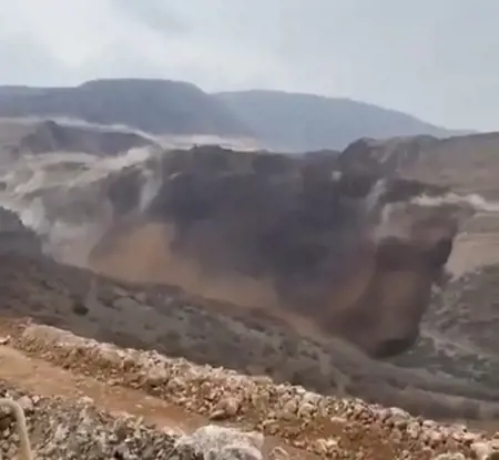 انهيار مروع لمنجم ذهب في ولاية إرزنجان التركية انهيار مروع لمنجم ذهب في ولاية إرزنجان التركية