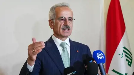 وزير النقل التركي: نأمل بدء العمل في «طريق التنمية» مع العراق هذا العام