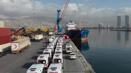 من إزمير إلى غزة.. تركيا ترسل سفينة ضخمة محملة بإمدادات صحية