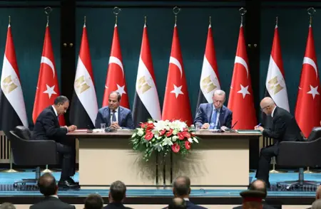 أردوغان والسيسي يوقعان 17 اتفاقية بين تركيا ومصر أردوغان والسيسي يوقعان 17 اتفاقية بين تركيا ومصر