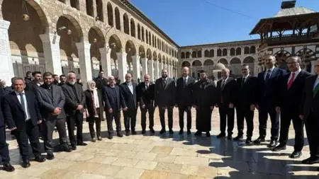 بلال أردوغان يزور الجامع الأموي بدمشق