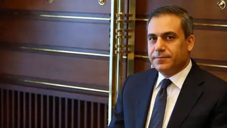 وزير الخارجية التركي الجديد يحظى باهتمام واسع ويتلقى التهاني من نظرائه وزير الخارجية التركي الجديد يحظى باهتمام واسع ويتلقى التهاني من نظرائه