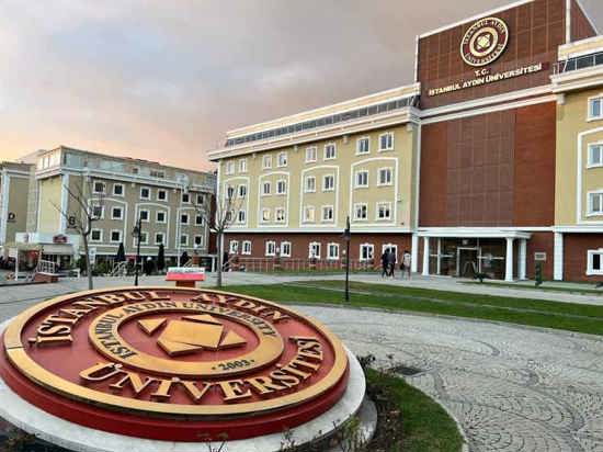 أفضل التخصصات المطلوبة بعد التخرج في تركيا 2026