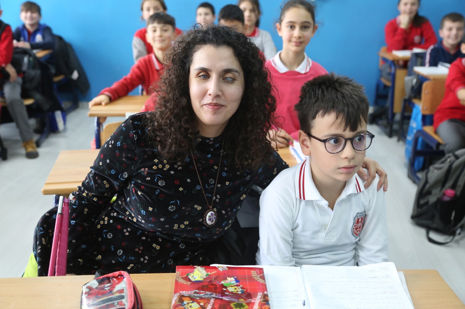 جبال يلدز لوحة خلابة من المناظر الطبيعية	
