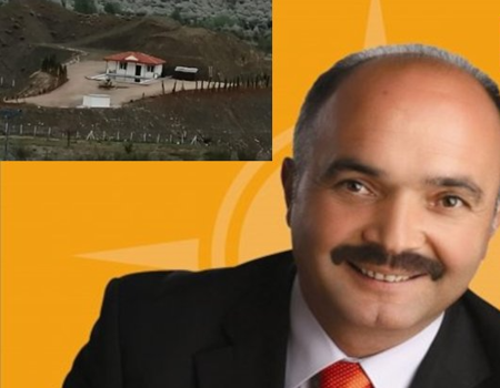 هدم فيلا غير قانونية لرئيس بلدية في شمال تركيا