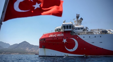 تركيا تطلق إخطار نافتكس في البحر الأبيض المتوسط