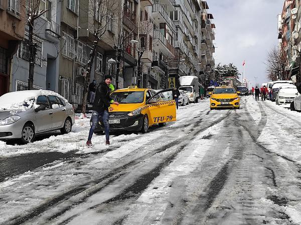 أردوغان خلال افتتاح مشفى مطار أتاتورك الذي تم بناؤه في 45 يوما