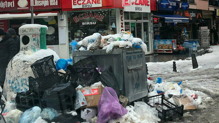 صور : تجفيف ثمار البندورة في محافظة ألازيغ شرق تركيا.